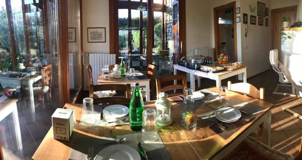 El Rincon Del Artista Bed and Breakfast Soiano Del Lago Exteriör bild